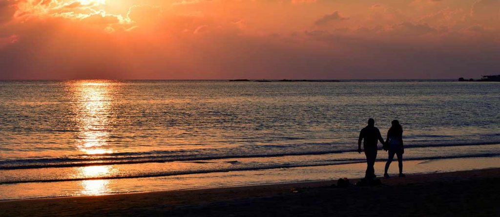 Liebespaar auf Reisen