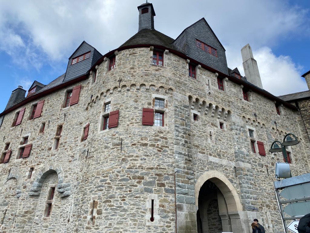 schloss burg