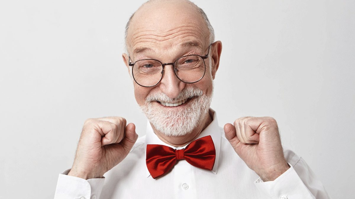 Älterer Mann übt Selbstvorsorge